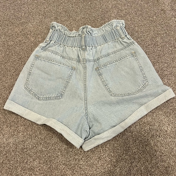 Cotton On paper bag Elastic Waist Short. - Picture 5 of 8